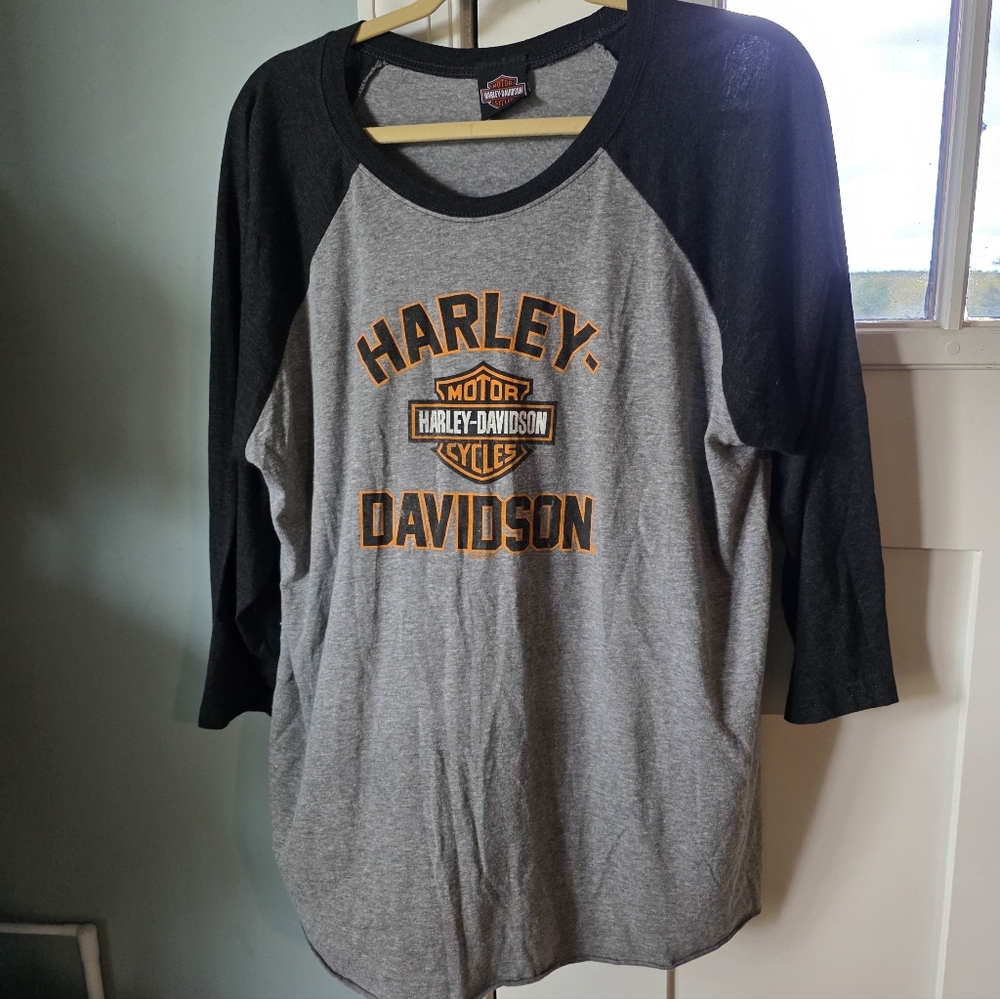 Harley-Davidson Gray and Black Logo Raglan Shirt